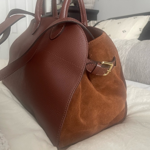 Elegant Brown Leather and Suede Satchel - Picture 1 of 9